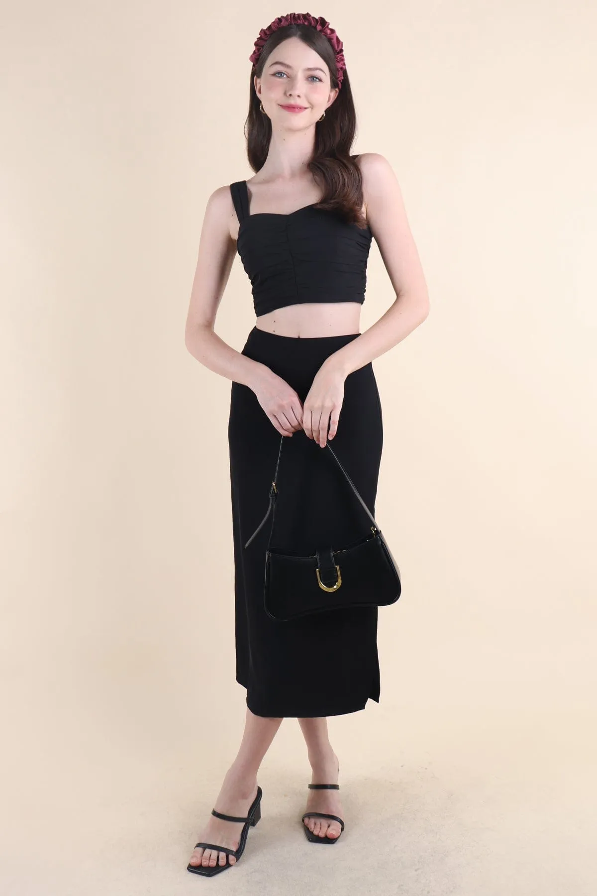 CALIA 2-PC SET IN BLACK