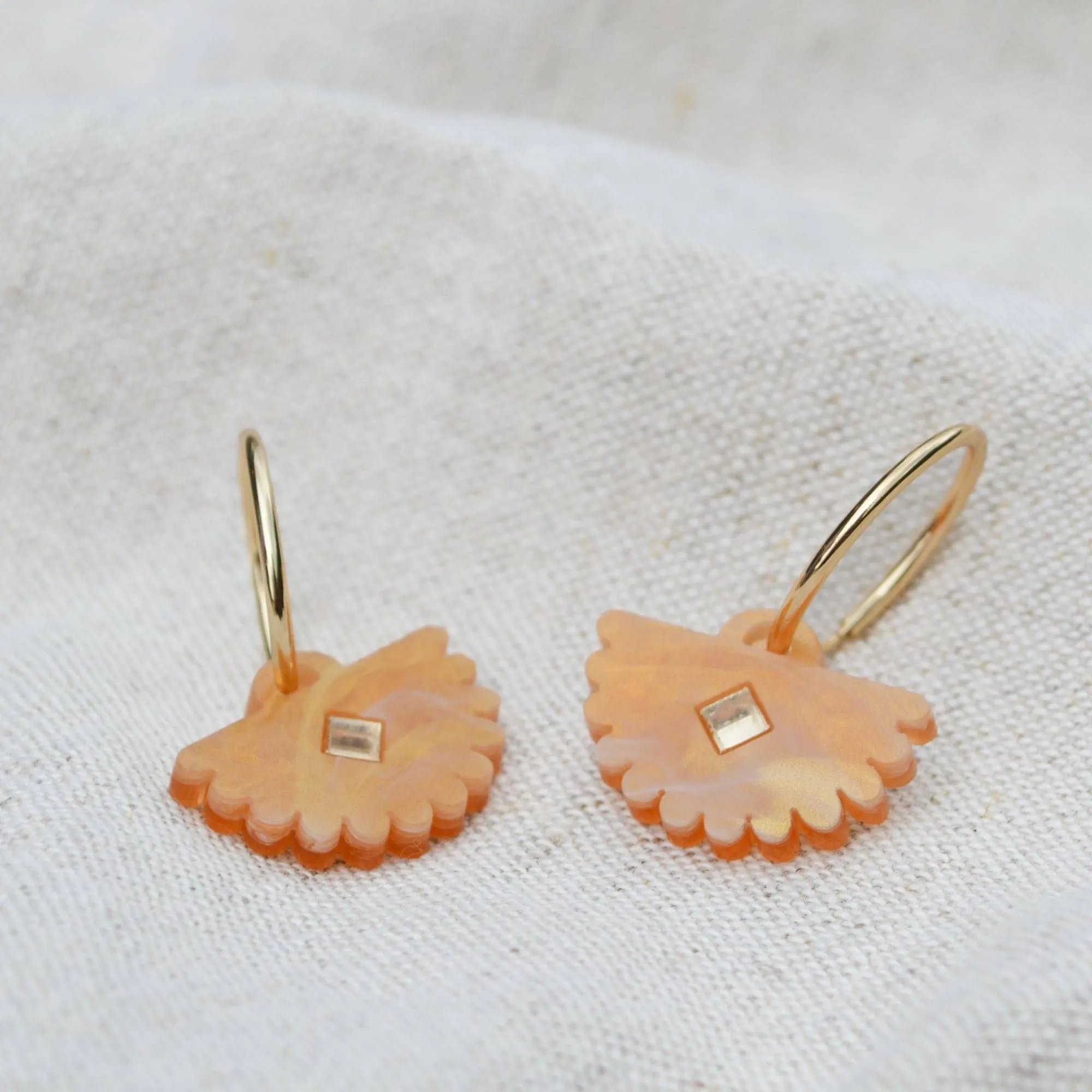 Fantail Earrings - Honey