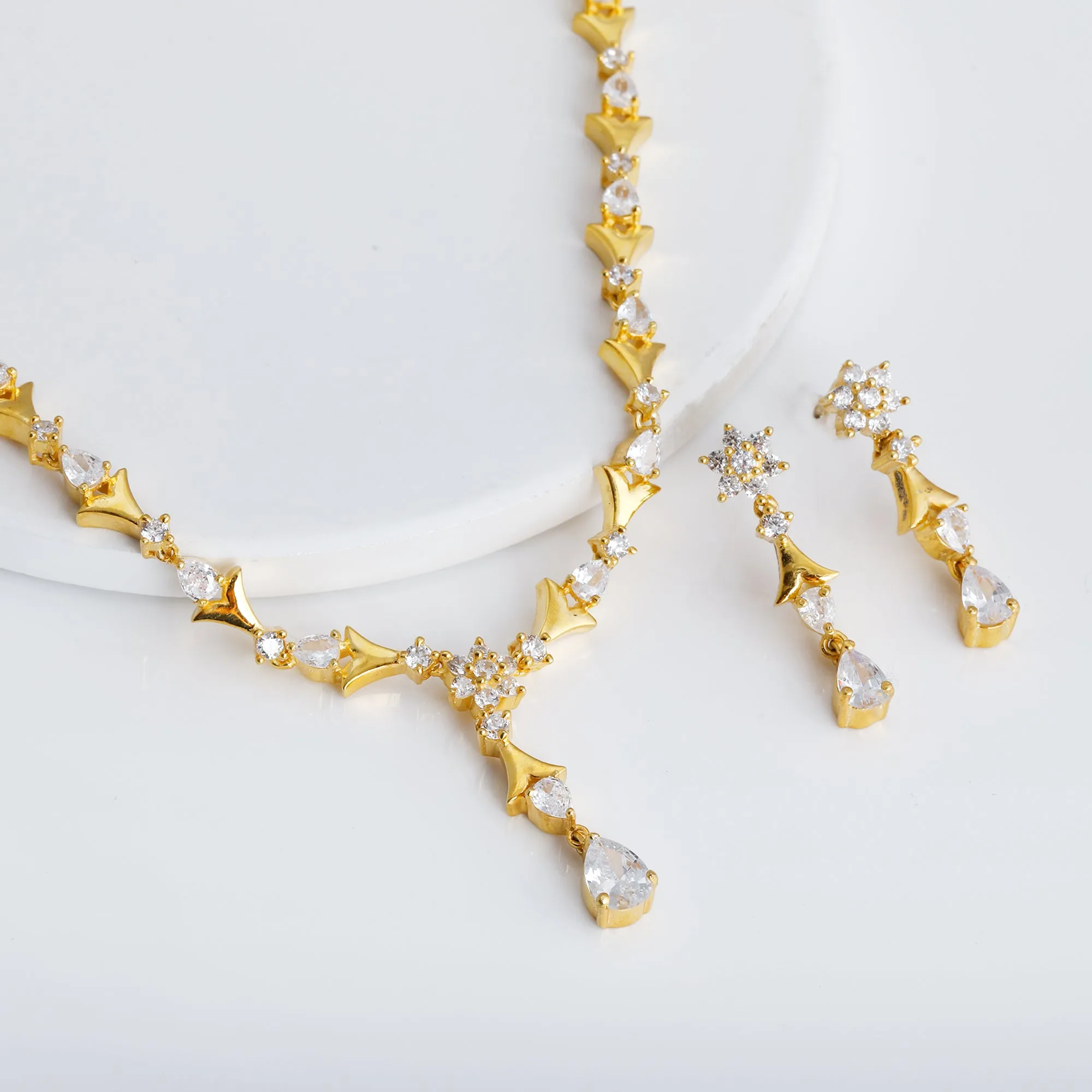 Golden Glinting Joy Zircon Set