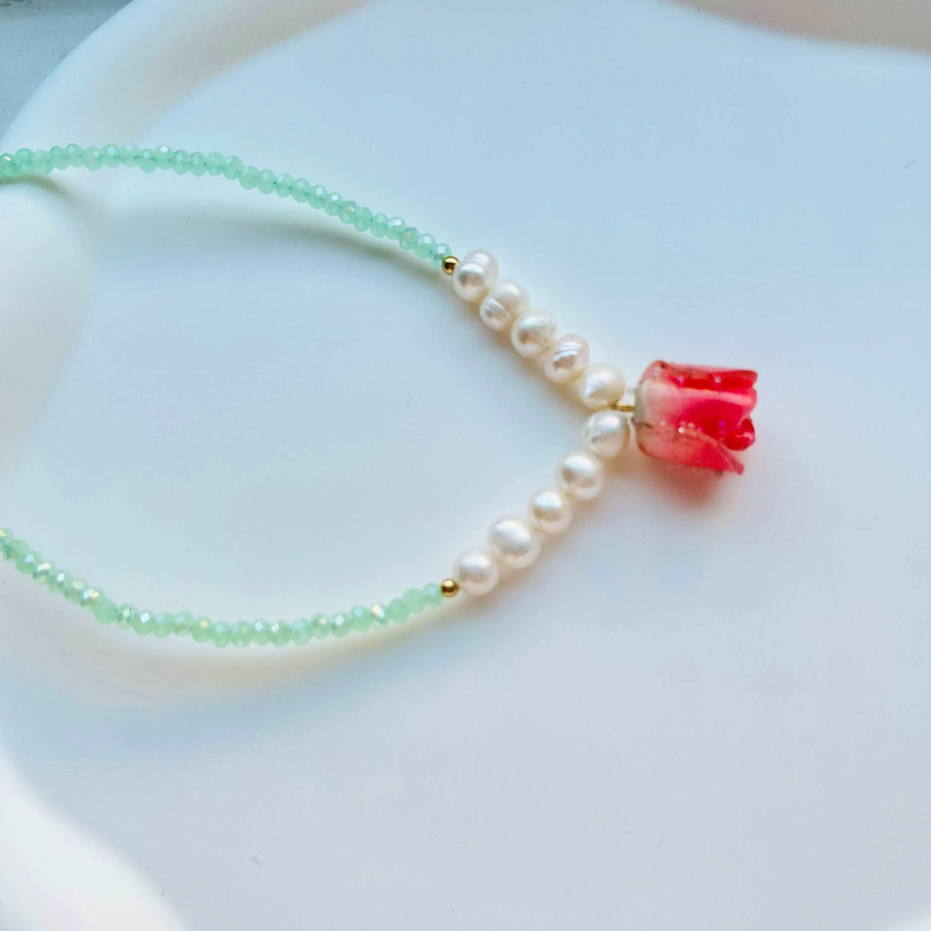 Handmade Natural Freshwater Pearl Red Rose Beaded Necklace