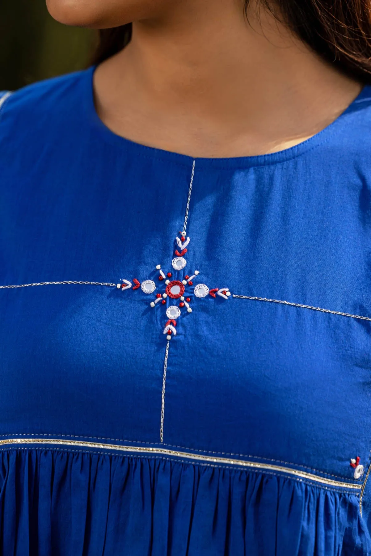 Neela Gulal Kurta