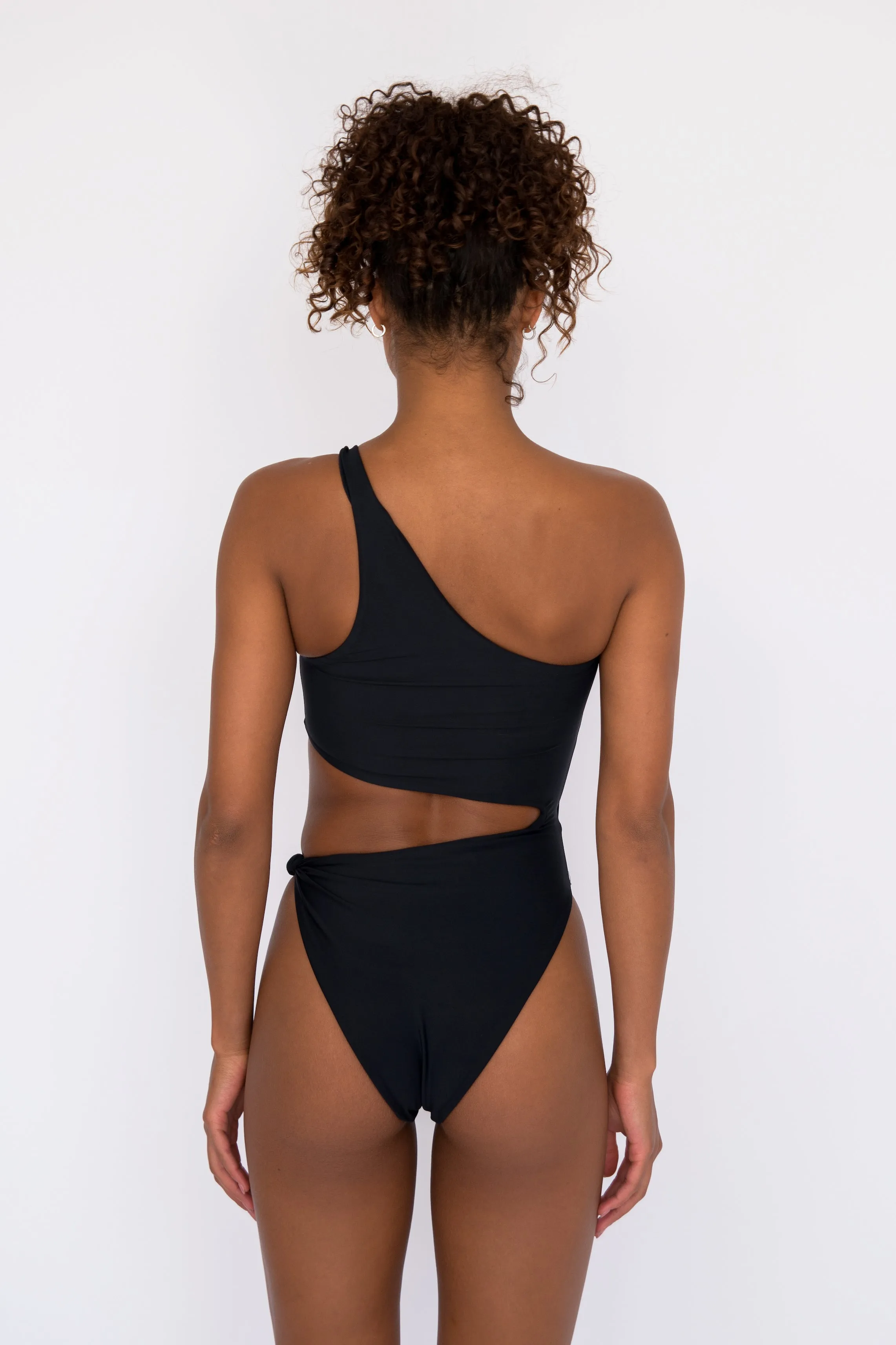 Nicole One Piece - Black