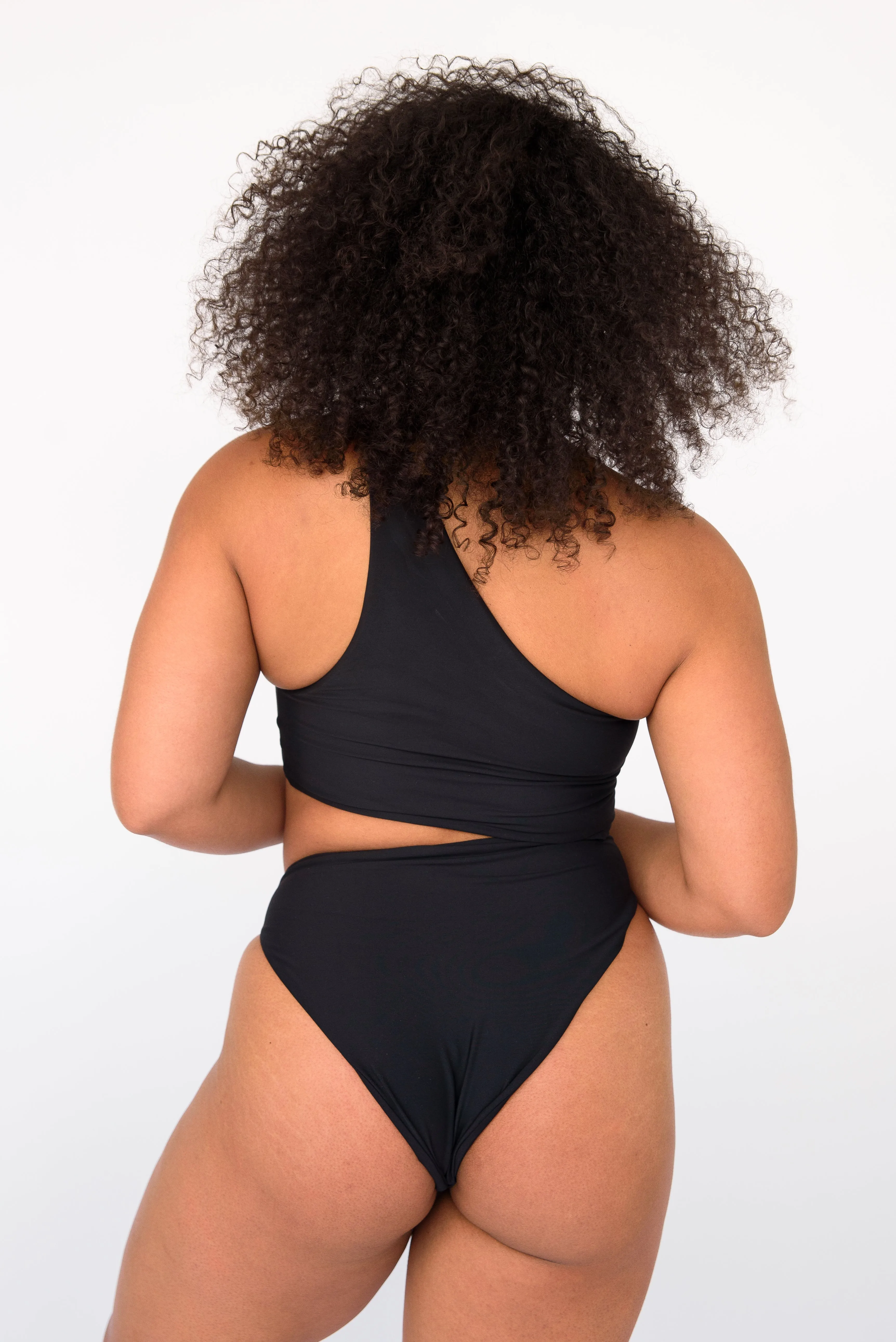 Nicole One Piece - Black