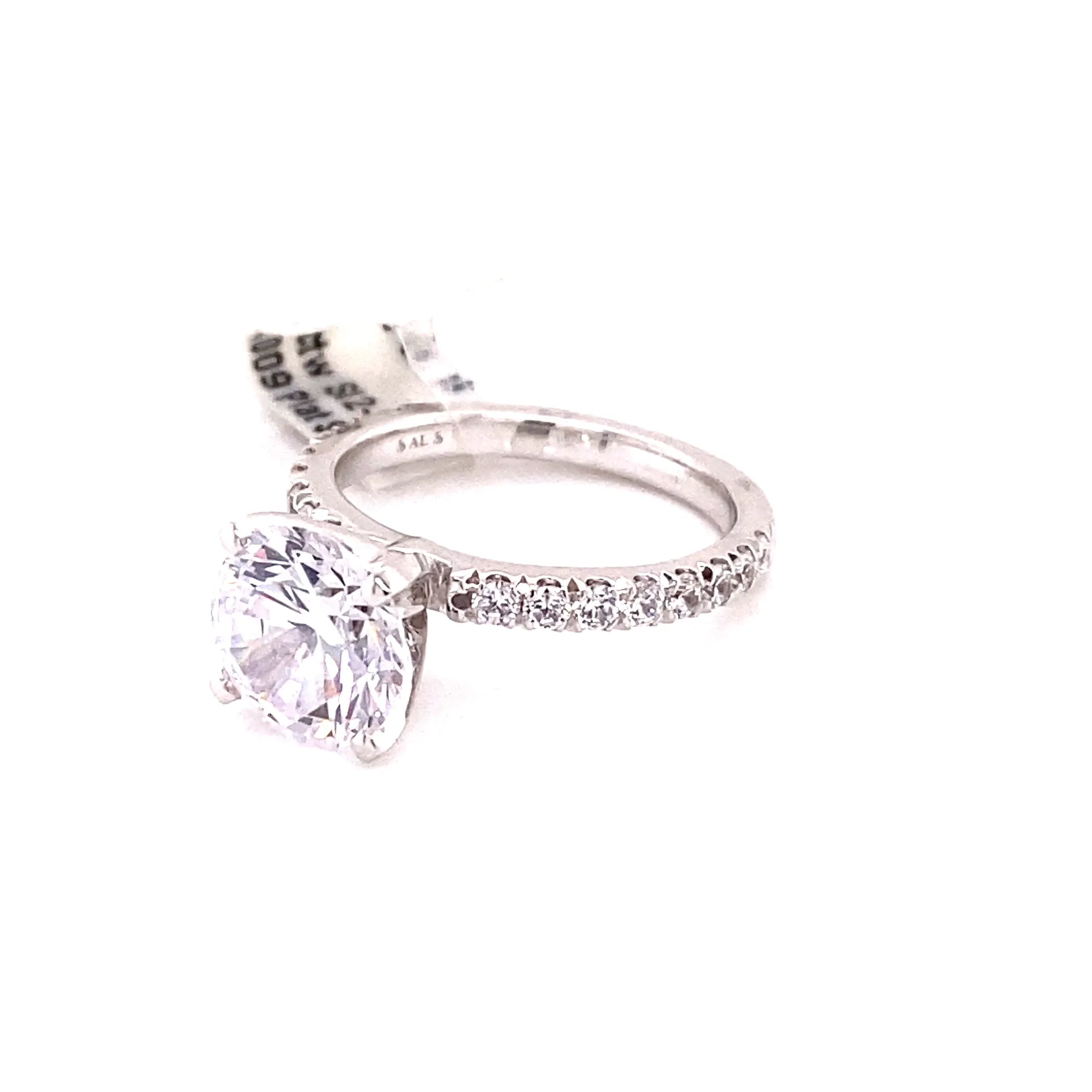 Platinum/Gold Round Diamond Ring (Piece by Piece™)